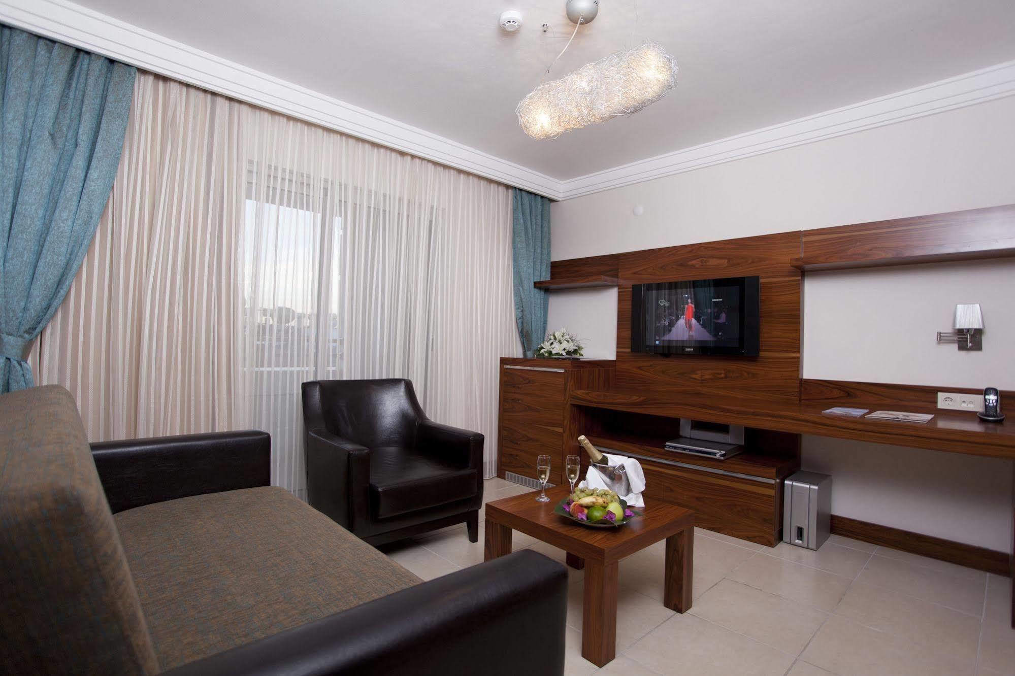 Xperia Grand Bali Hotel (Adults Only) Alanya Eksteriør bilde
